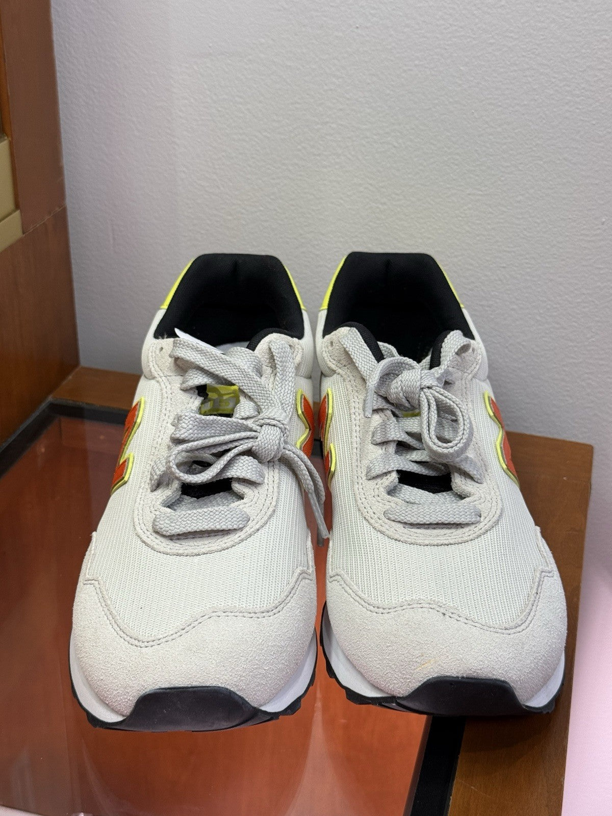 New Balance 515V3 Classics Women Size 8.5 Wide Sneakers, Grey Orange, New!