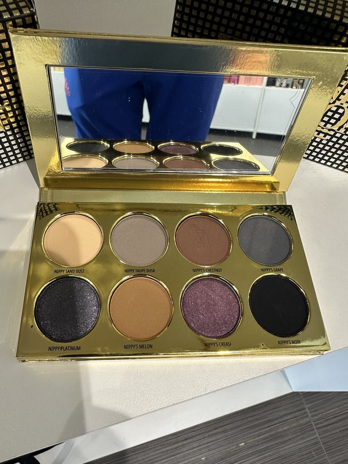 MAC WHITNEY HOUSTON ~ Whitney’s Nippy Eye-Conic Palette - ⭐️ NEW ⭐️