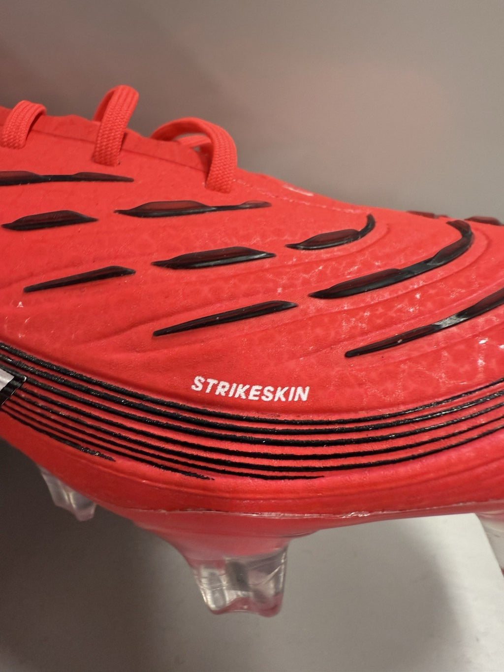 Adidas Predator Elite FG Lucid Red / Cloud White / Core Black ID3882 Men's 8.5