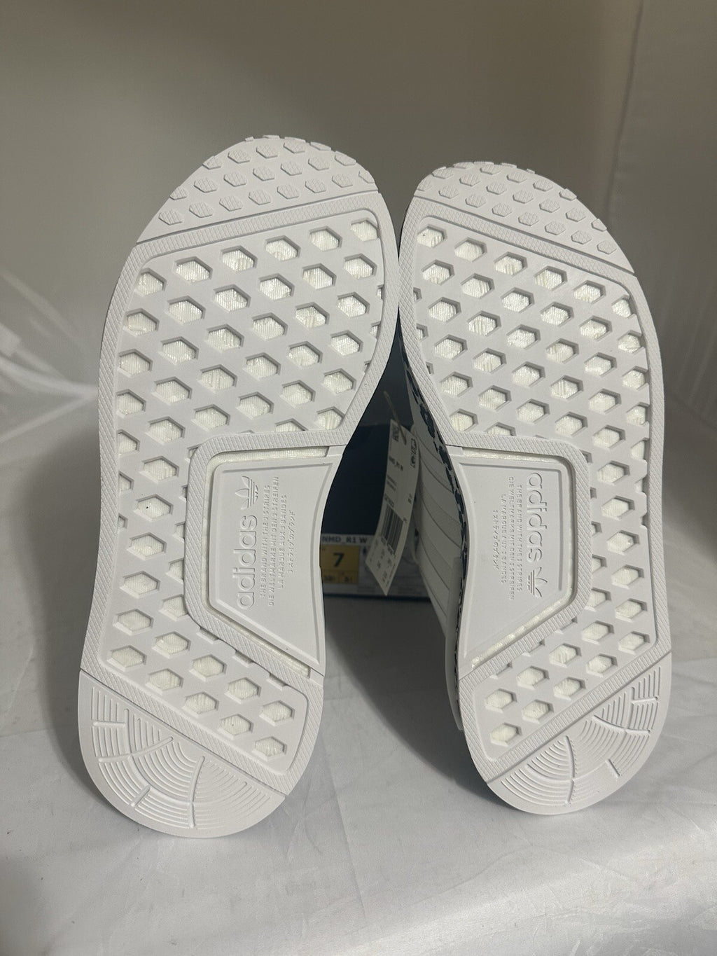 Adidas NMD R1 Boost White Mint Black Leopard Shoes GZ1623 Women’s Size 7 NIB 🐄