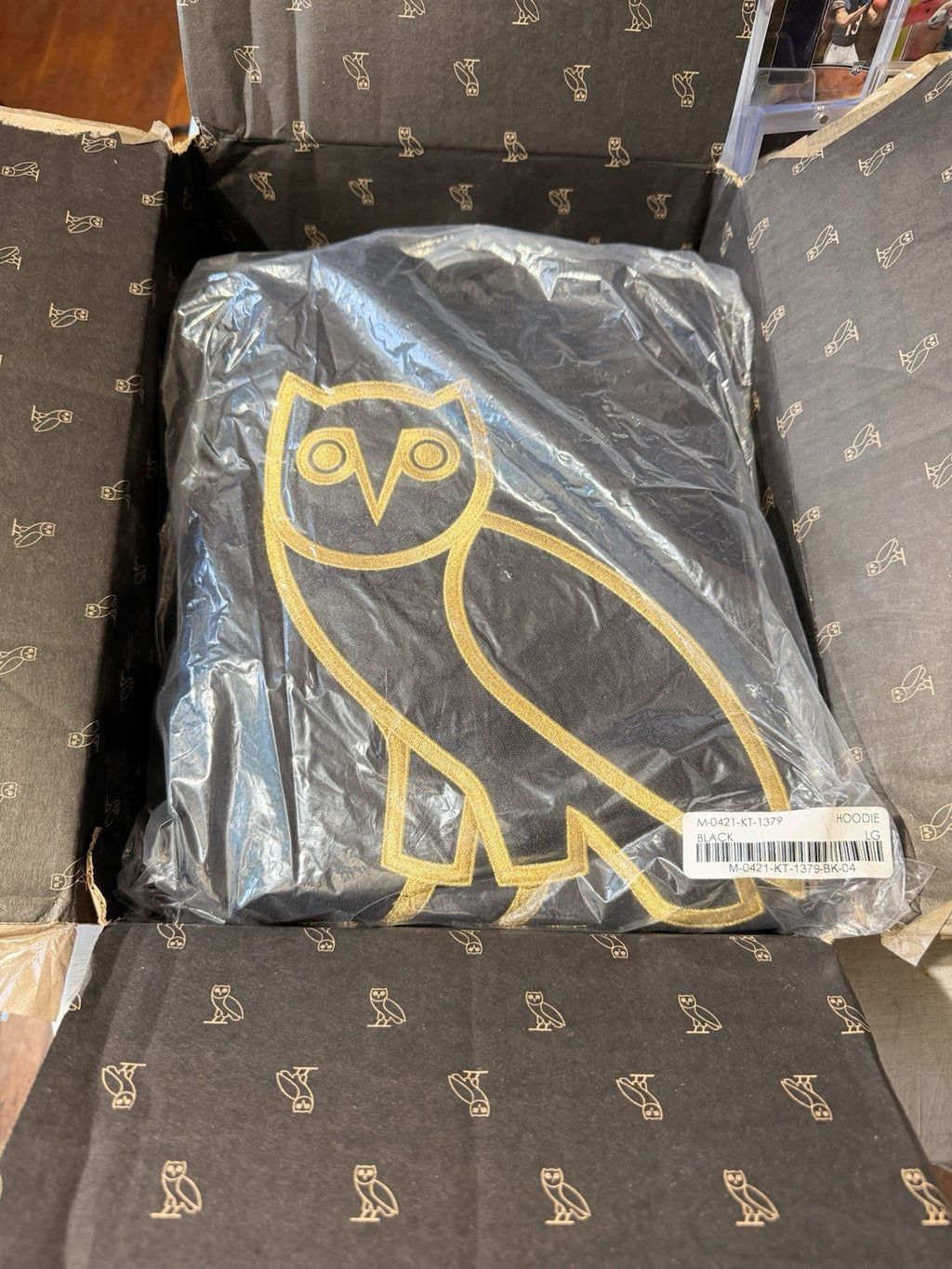 BRAND NEW Octobers Very Own Drake OVO OG Embroidered Owl Hoodie- Black/Gold - L