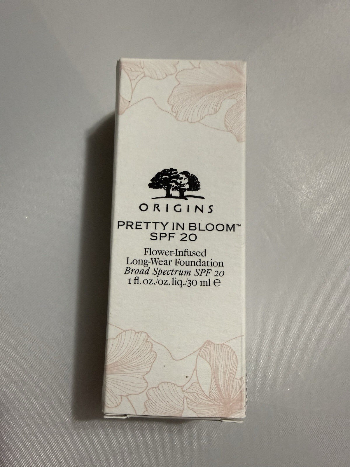 Origins Pretty in Bloom SPF20 330 light medium neutral new boxed