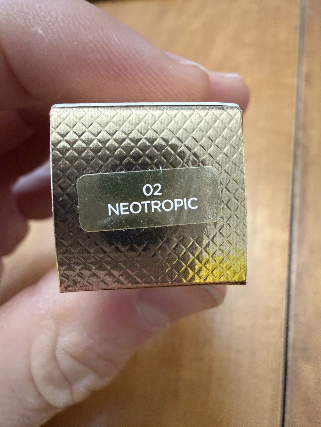 TOM FORD - LIP BALM - 02 NEOTROPIC - .07 OZ - NEW & BOXED 💄 RARE