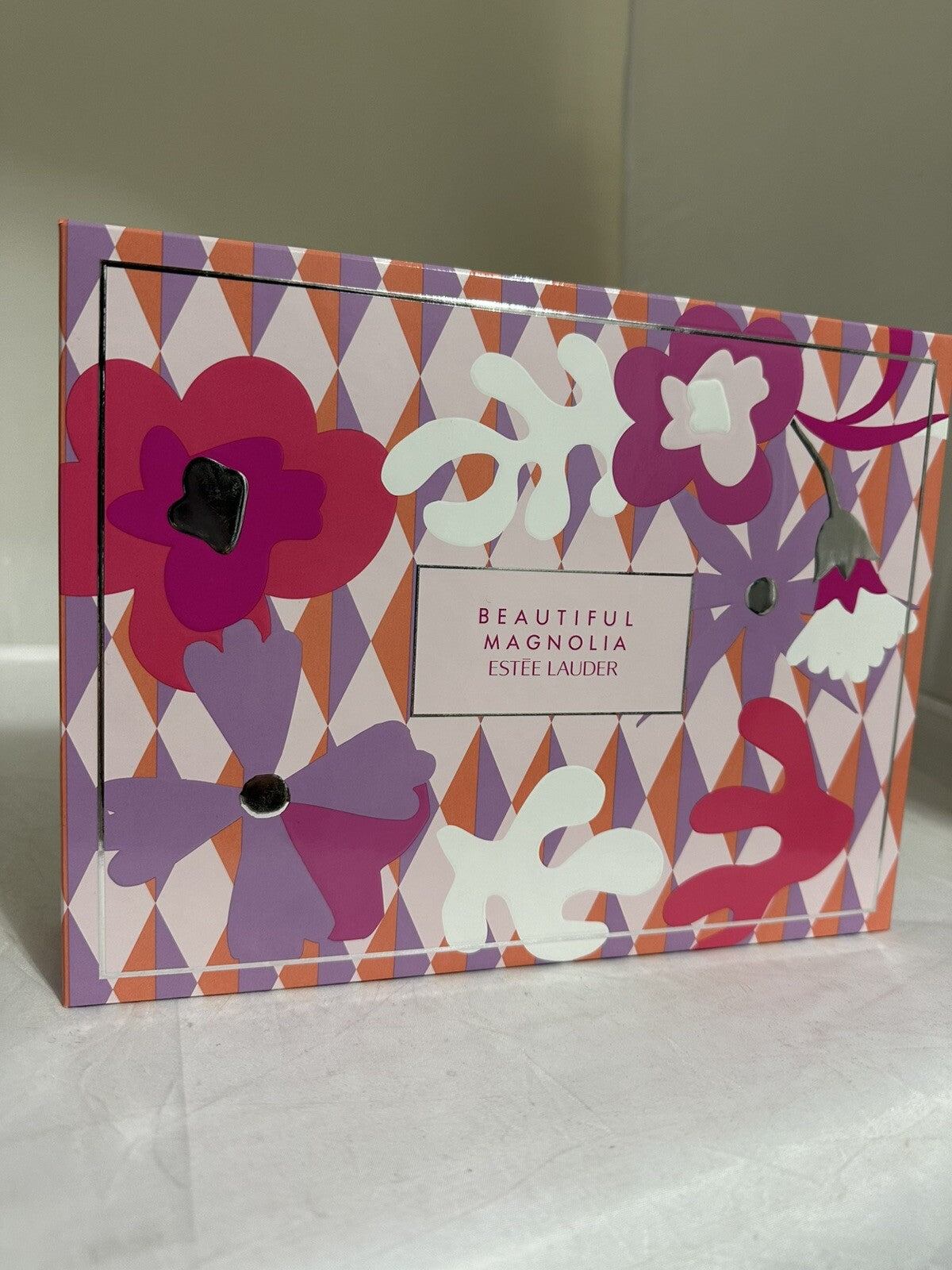 Estee Lauder BEAUTIFUL MAGNOLIA Romantic Dreams GIFT SET-Brand New, authentic