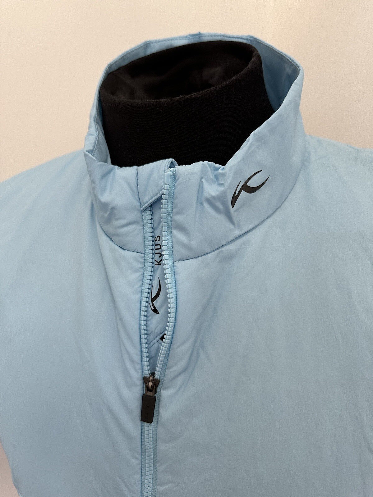 KJUS Golf Blue Radiation Vest II Lightweight DWR Fabric Men Size L (52) 🔵 $279